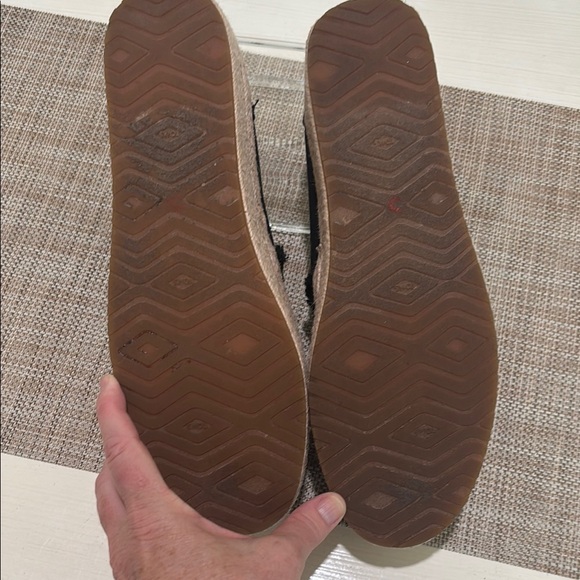 Toms Valencia Black Espadrille Platform Slip-Ons. 10. Excellent condition. Nice! - Picture 6 of 8
